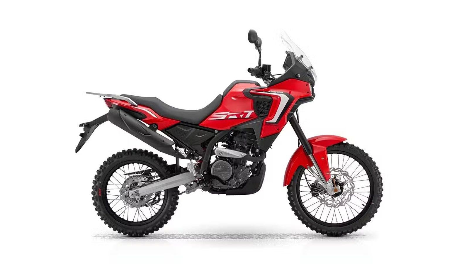 Η αισθητική του QJMotor SRT 300 DX έχει σχεδίαση σαν τα μεγαλύτερα adventure της κατηγορίας με διπλά φώτα, μισή μάσκα και ψηλά τοποθετημένη εξάτμιση