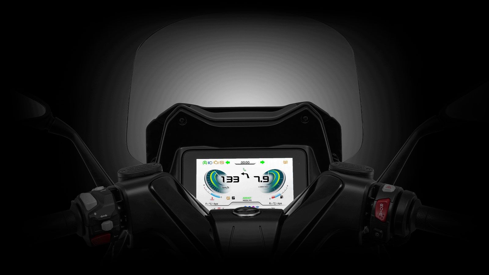 Το FORT 350 EVO διαθέτει έγχρωμη TFT οθόνη 7 ιντσών με δύο διαφορετικά interfaces (Street & Sport), επιτρέποντας στον αναβάτη να επιλέγει το προφίλ πο