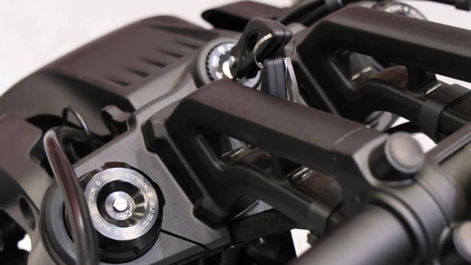 QJMOTOR SRV600V: Με κινητήρα V4 ευχόμαστε να το δούμε στην Ευρώπη