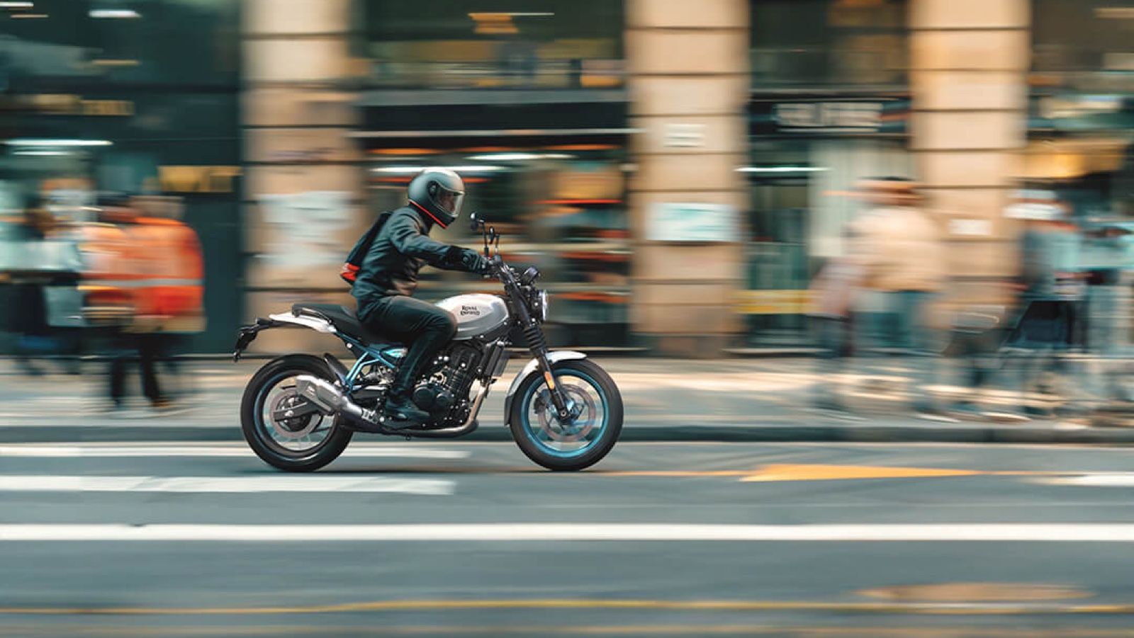 Royal Enfield Guerilla 450: Τα καλύτερα φρένα σε ρετρό scrambler