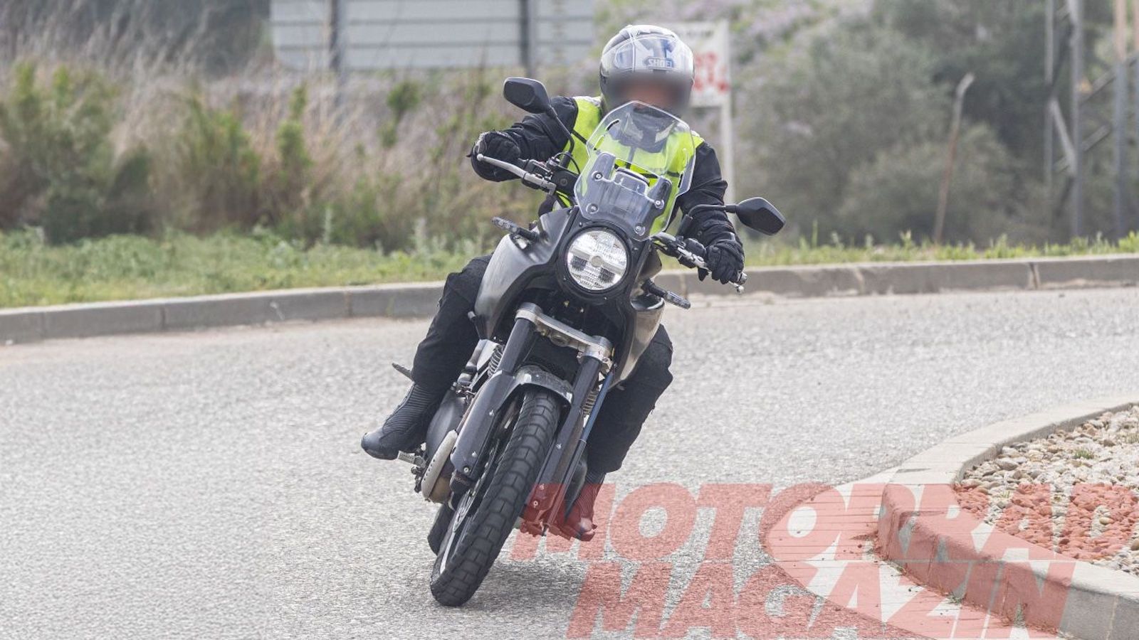 Σχεδόν έτοιμη η Royal Enfield «Himalayan 750»