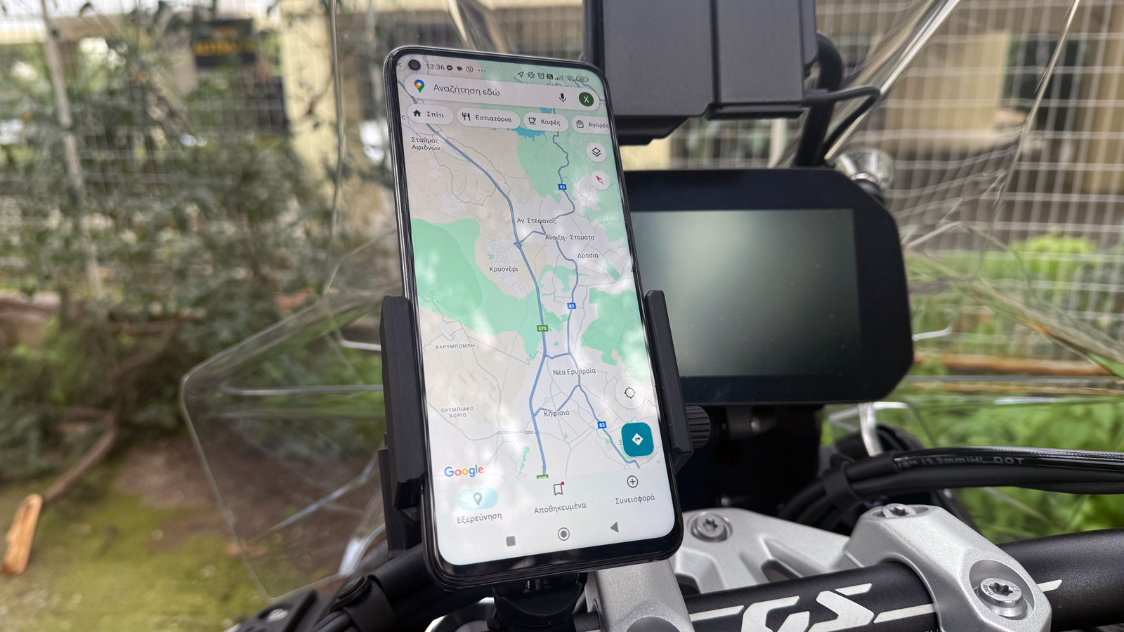 Test βάση ασύρματης φόρτισης SP Connect: Η φόρτιση δεν ήταν ποτέ πιο εύκολη