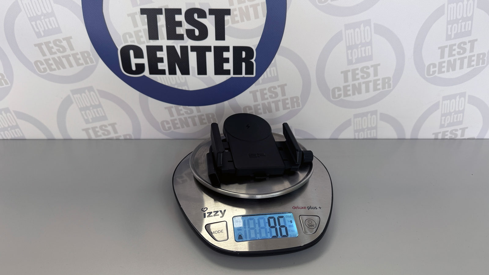 Test βάση ασύρματης φόρτισης SP Connect: Η φόρτιση δεν ήταν ποτέ πιο εύκολη