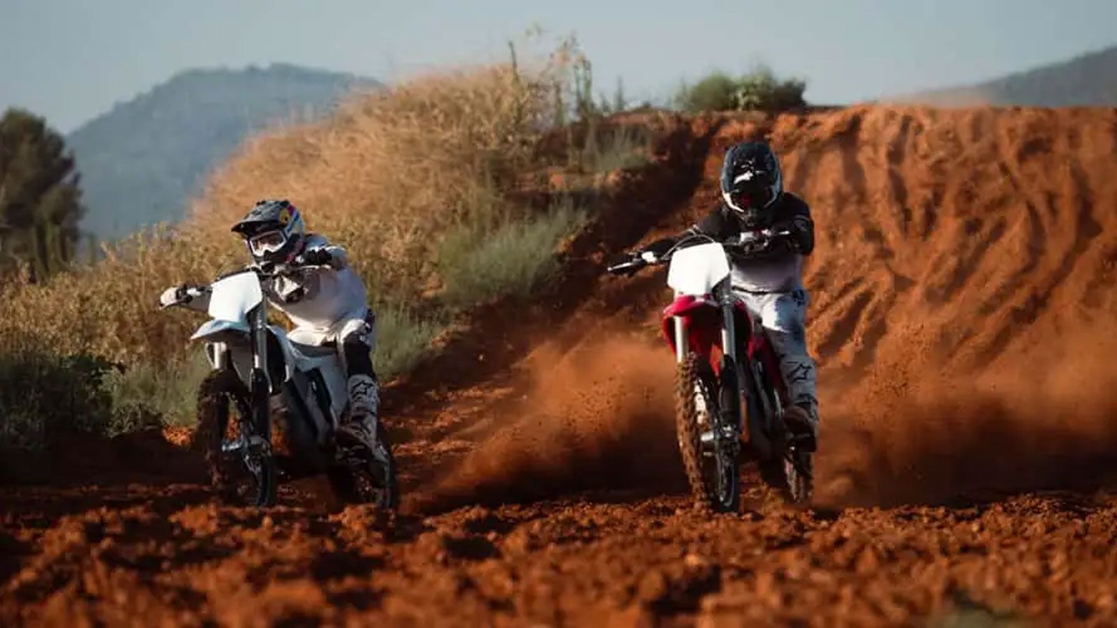 Stark Varg MX 1.2: Με 20% περισσότερη αυτονομία, έως 6 ώρες χρήσης και πιο ελαφρύ πλαίσιο