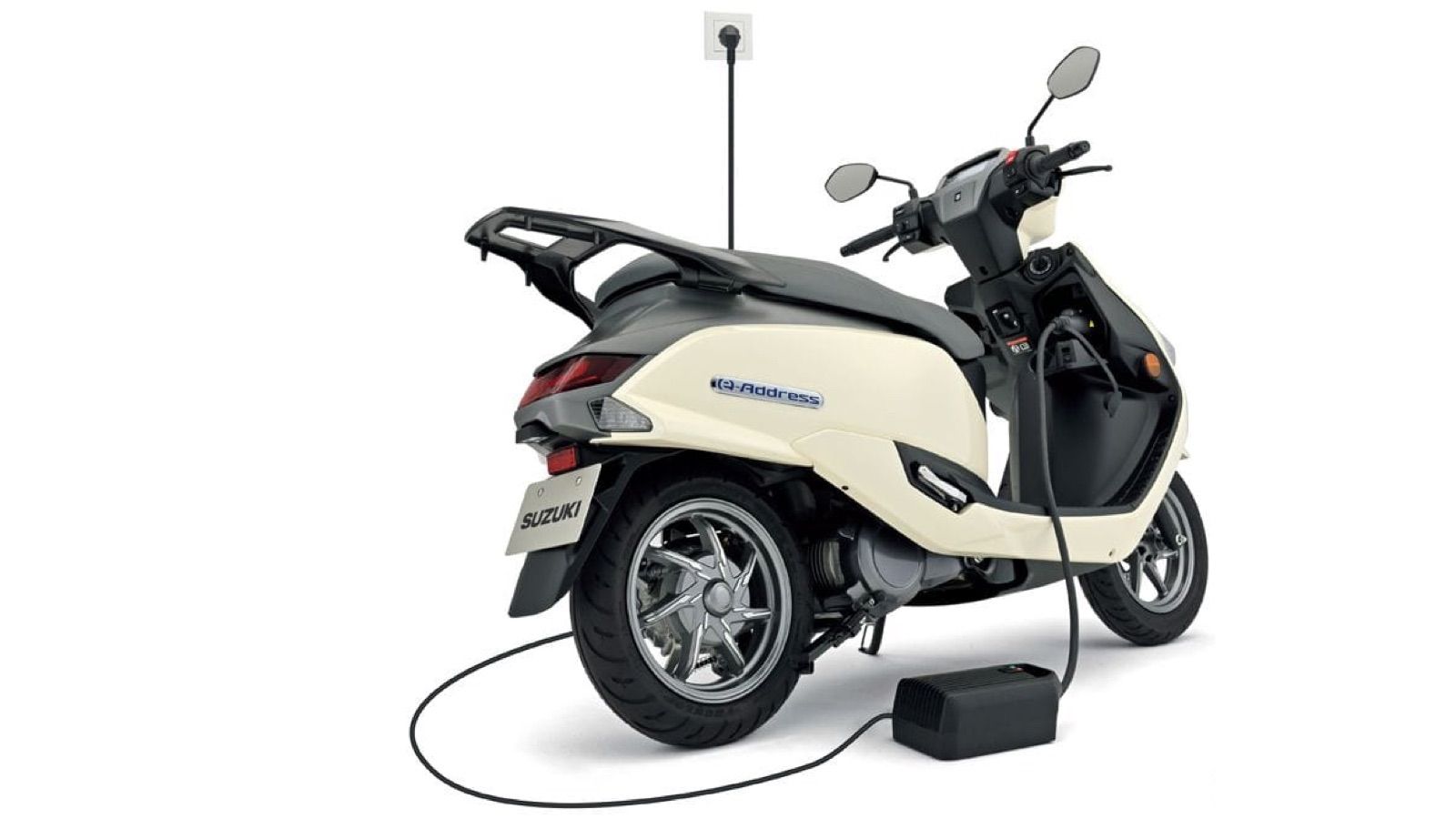 Suzuki e-Address: Ηλεκτρικό με χώρο αποθήκευσης και φόρτιση μέσω Power Bank