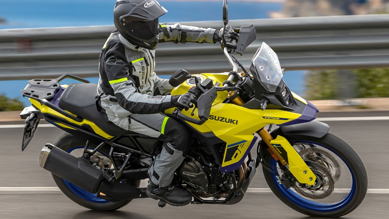 Suzuki: Νέοι χρωματισμοί για V-STROM 800 & Hayabusa