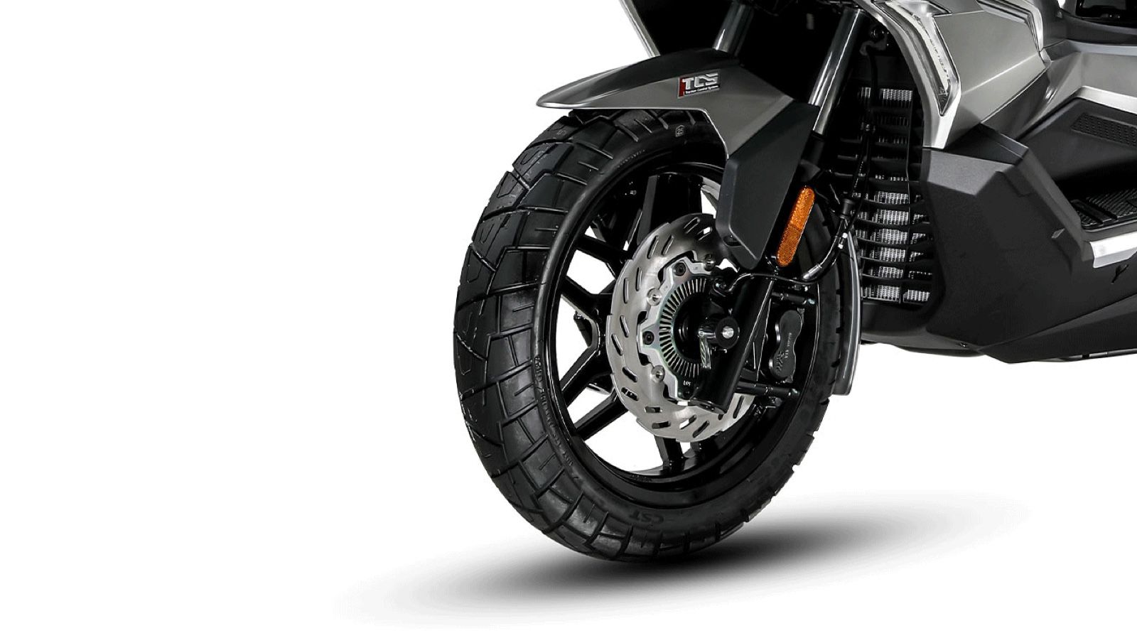 SYM ADX 300: Επιδόσεις και αυτονομία στο ζενίθ