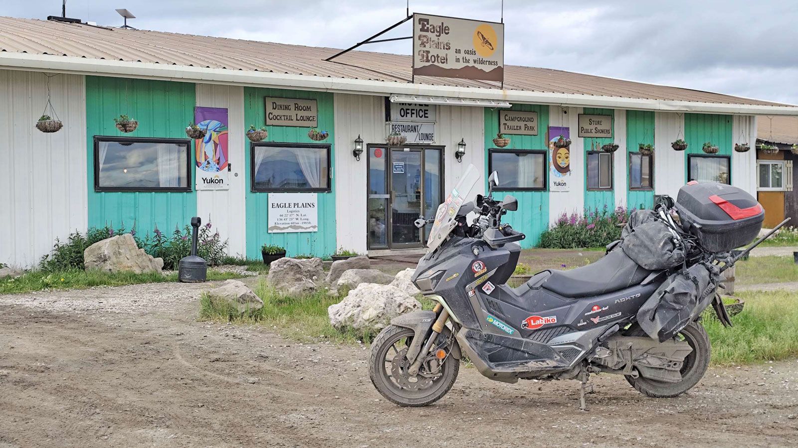 Το SYM ADXTG 400, παρά τις συνθήκες, παρέμεινε λειτουργικό και αξιόπιστο, επιτρέποντας την ολοκλήρωση μιας αποστολής που ξεπερνά την απλή περιγραφή εν