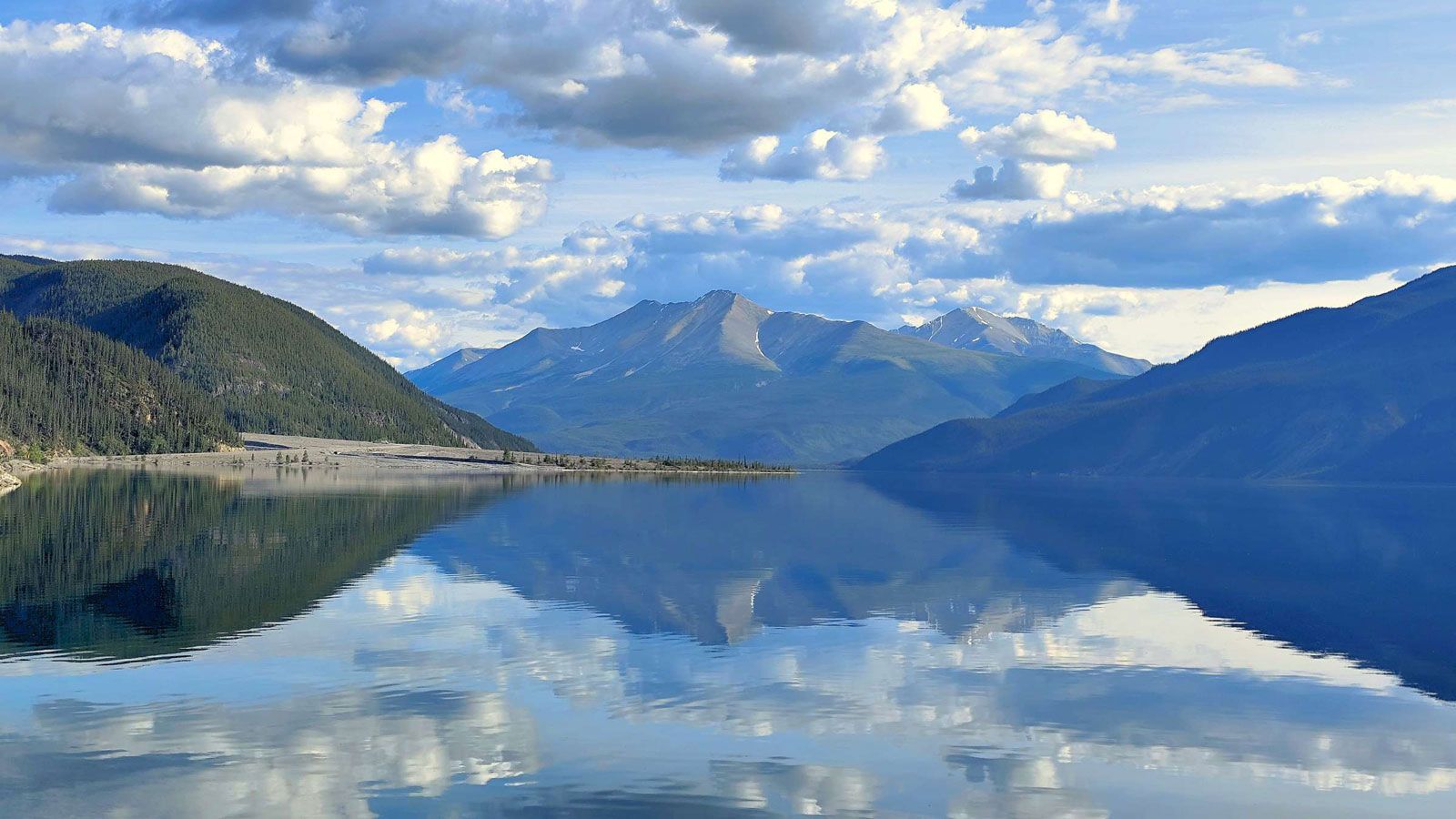 Sym Arctic Route 2025