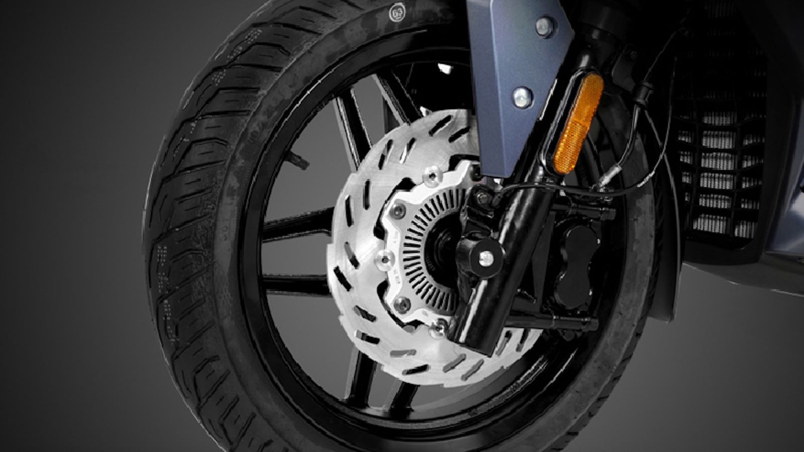 SYM Joyride 300: GT scooter με επίπεδο πάτωμα και αυτονομία πάνω από 300 χλμ