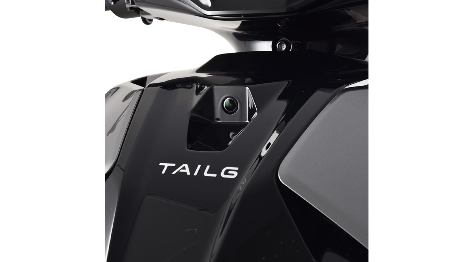TAILG SPORT F1 PRO: Με δύο κάμερες καταγραφής, ABS και τελική 110 χλμ/ώρα