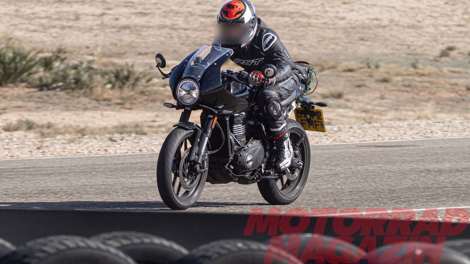 Triumph Speed 400 RR & Scrambler 400 XE: Ελαφρύτερες με νέα περιφερειακά