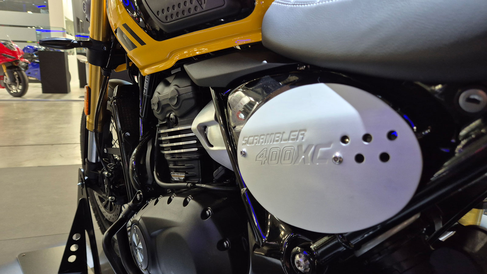 EICMA 2025: Triumph Scrambler 400XC