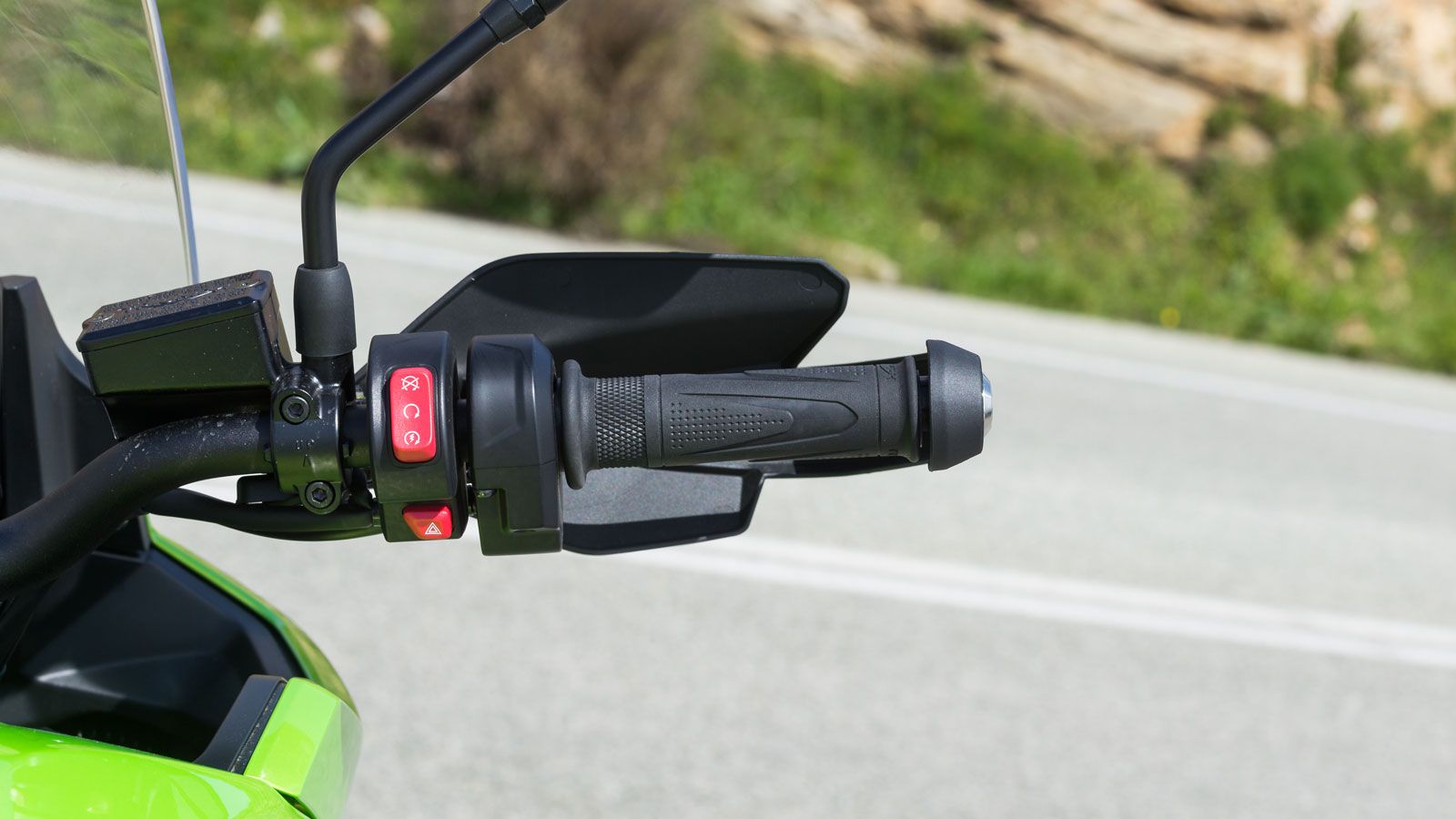 Δεξιός διακόπτης.