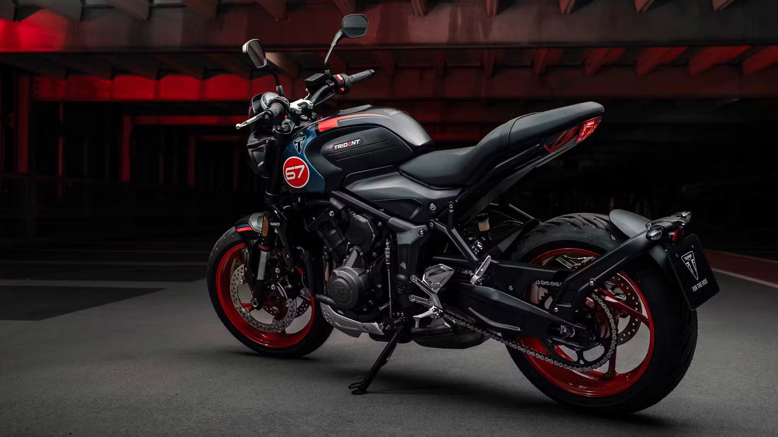 Triumph Trident «Triple Tribute»: Ο θρύλος Slippery Sam επιστρέφει