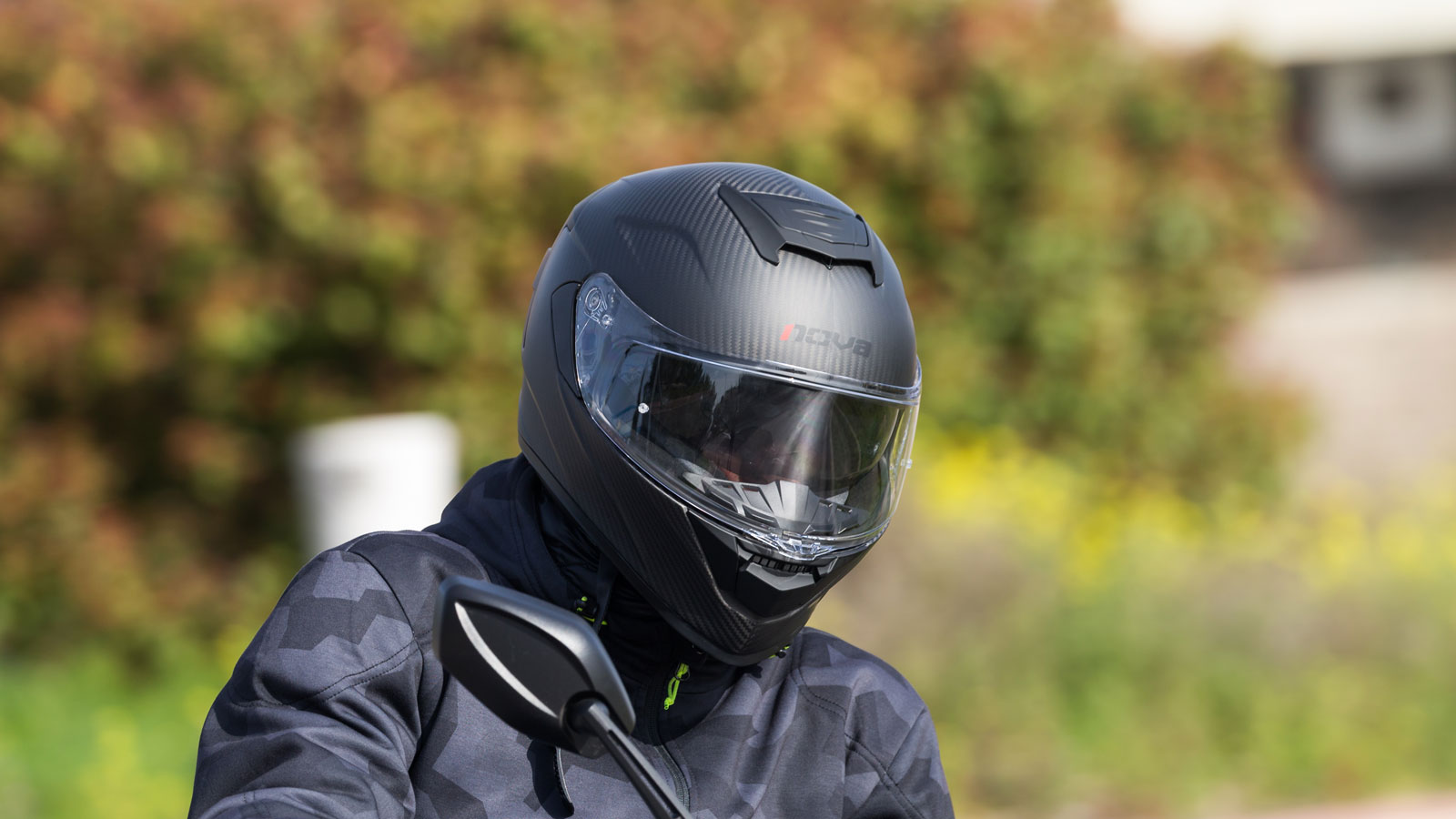 Test κράνος Nova Track Rider