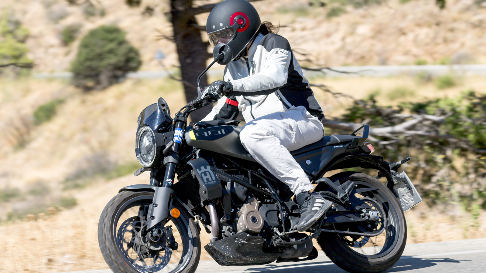 Πολύ διασκεδαστικό και ευκολοδήγητο, χάρη στις μικρές του διαστάσεις.