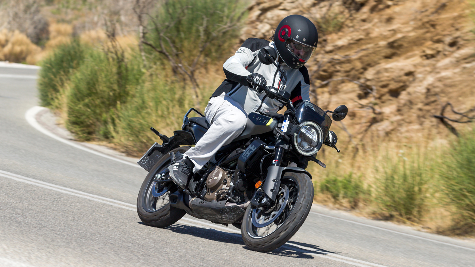 Husqvarna Svartpilen 401 - Test