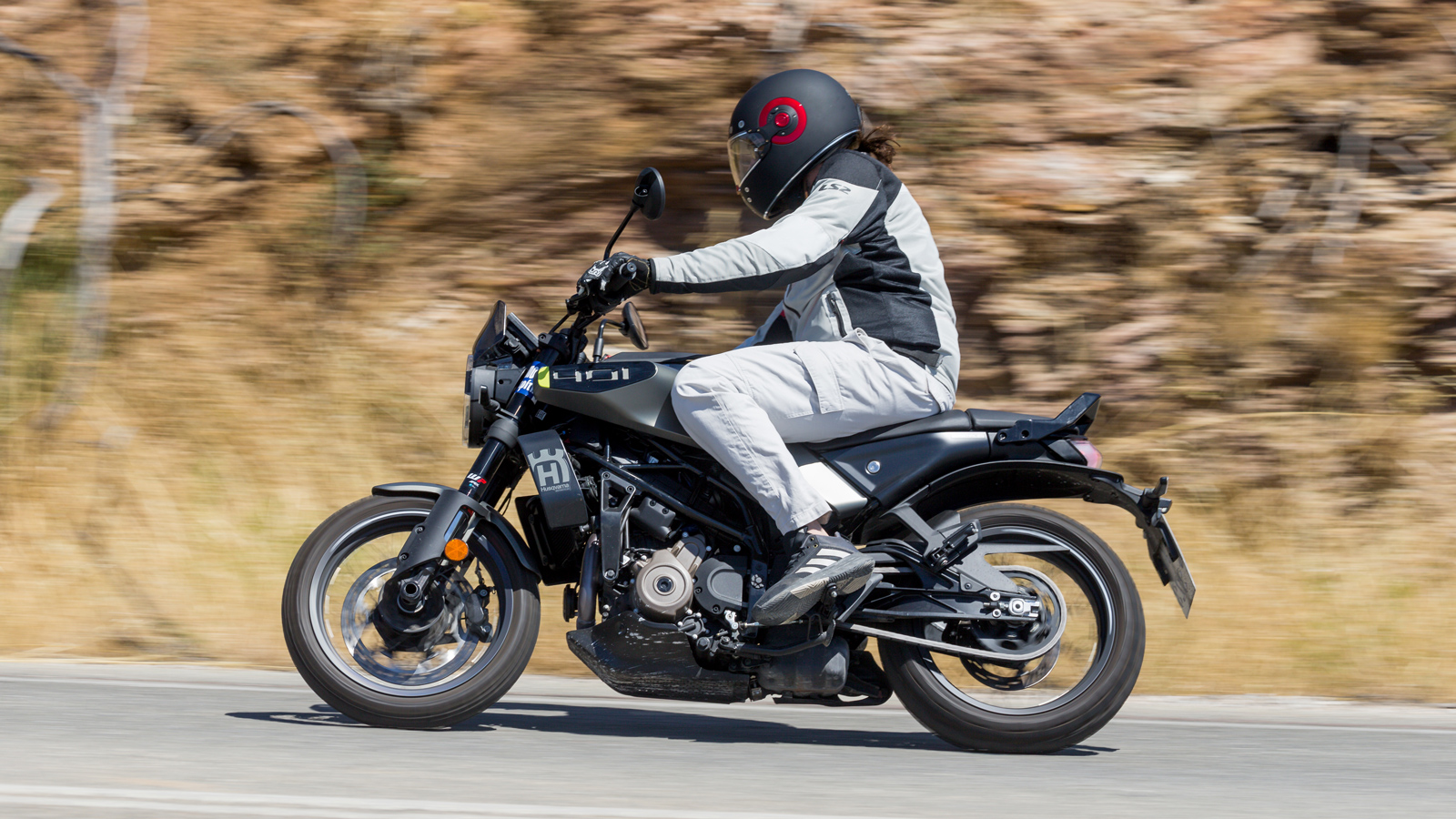 Καθόλα αποτελεσματικό αν και κάπως «πρόθυμο» να παρέμβει το Traction Control.