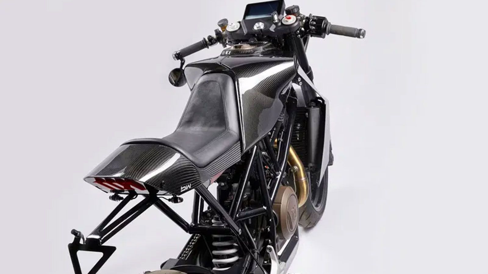 Η σειρά προσφερόταν σε τέσσερα στάδια βελτίωσης, με το Stage 4 – που είναι και αυτό της δημοπρασίας – να αντιπροσωπεύει το πιο ακραίο και 