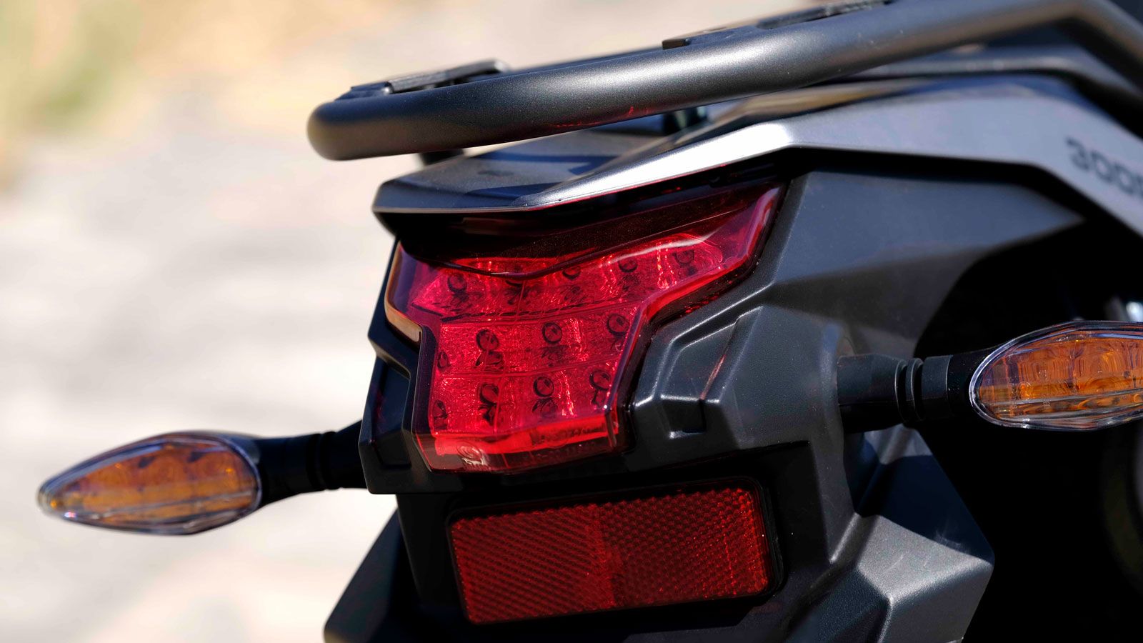 Led φωτισμός στο πίσω φανάρι