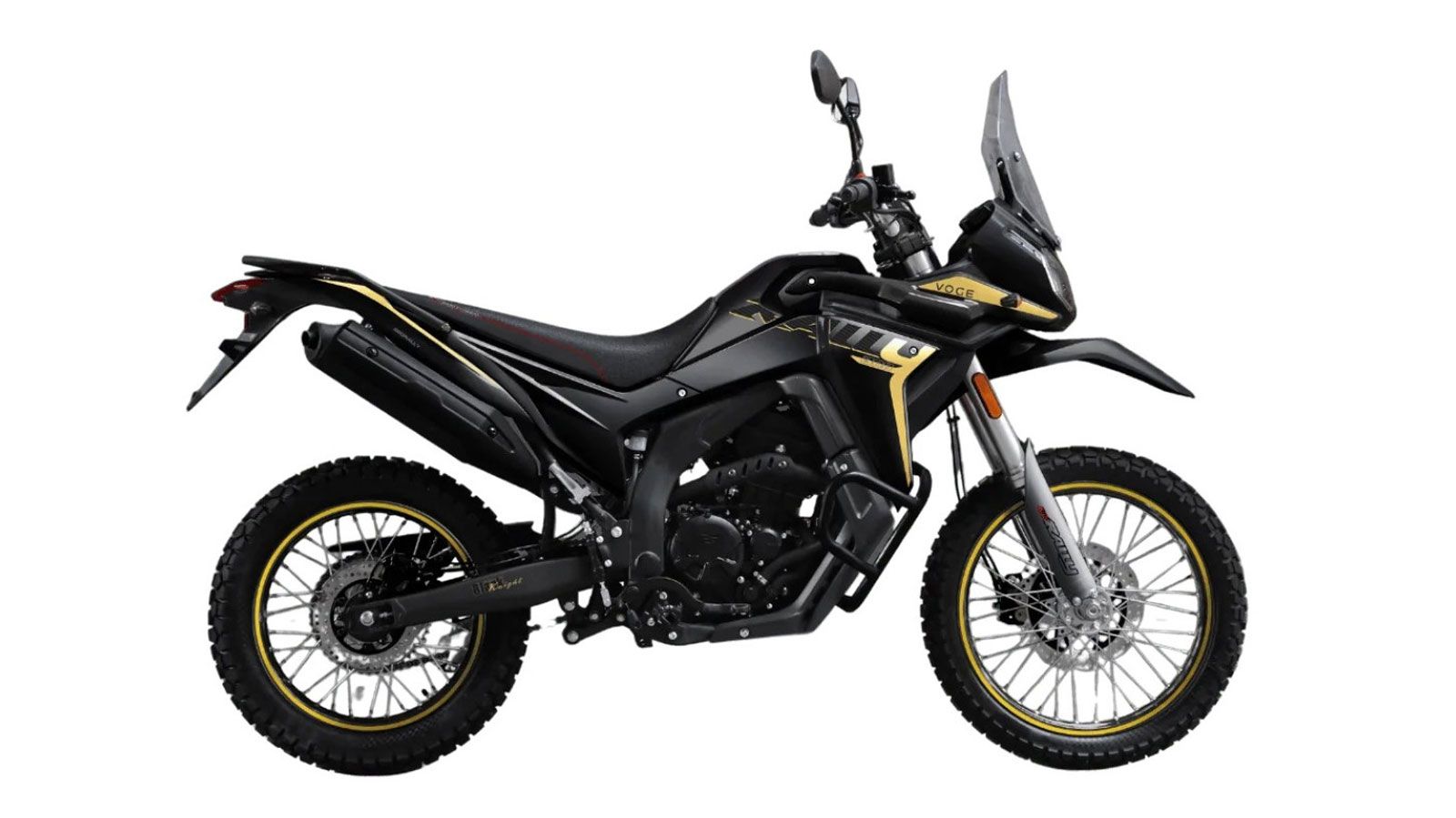 Με βάση το ήδη δοκιμασμένο 300 Rally, η νέα έκδοση δεν αλλάζει απλώς χρώμα – ενισχύει τον χαρακτήρα της με Euro 5+ προδιαγραφές και εξοπλισμό έτ