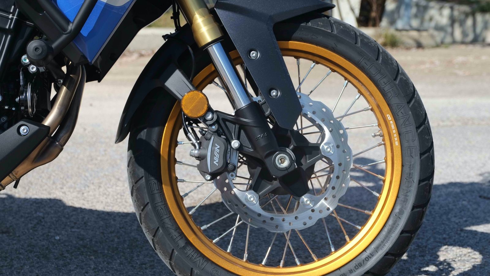 VOGE DS525X: Μπαίνει στο 2025 πλουσιότερη και με αναβαθμισμένο κινητήρα