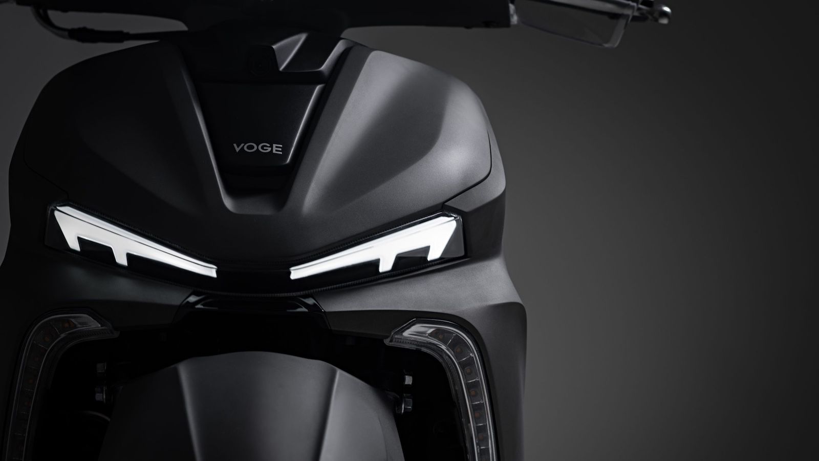 VOGE: Νέες τιμές στα SR16 και DS625DX