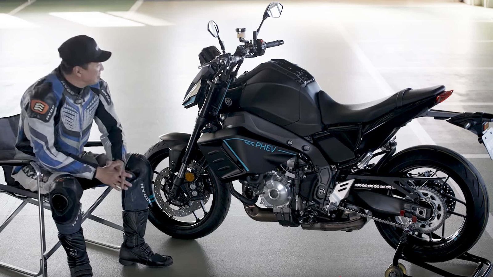 Υβριδική ΜΤ-09 ετοιμάζει η Yamaha (+video)