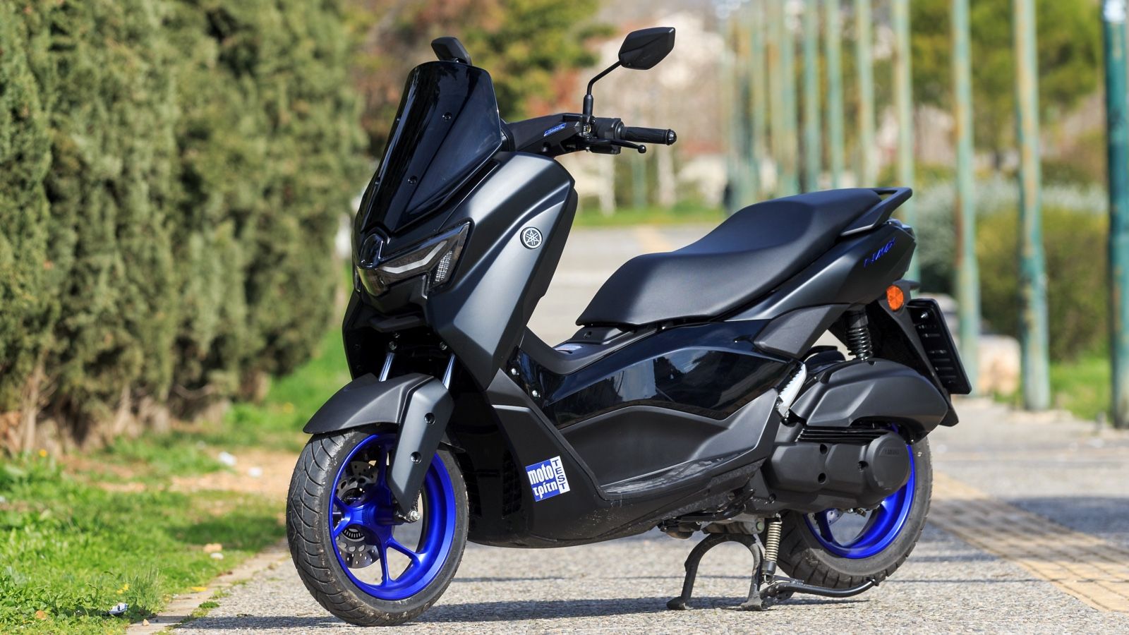 Η μεγαλύτερη αλλαγή που δέχεται το νέο NMAX έχει να κάνει με την εμφάνιση.