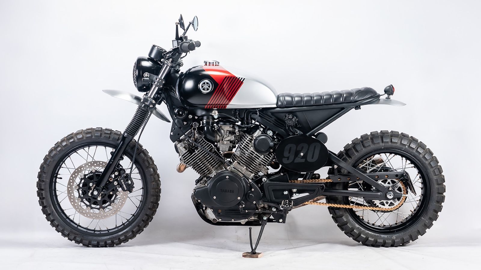 Yamaha STG Tracker: Κι όμως αυτή η scrambler ήταν μια Virago!