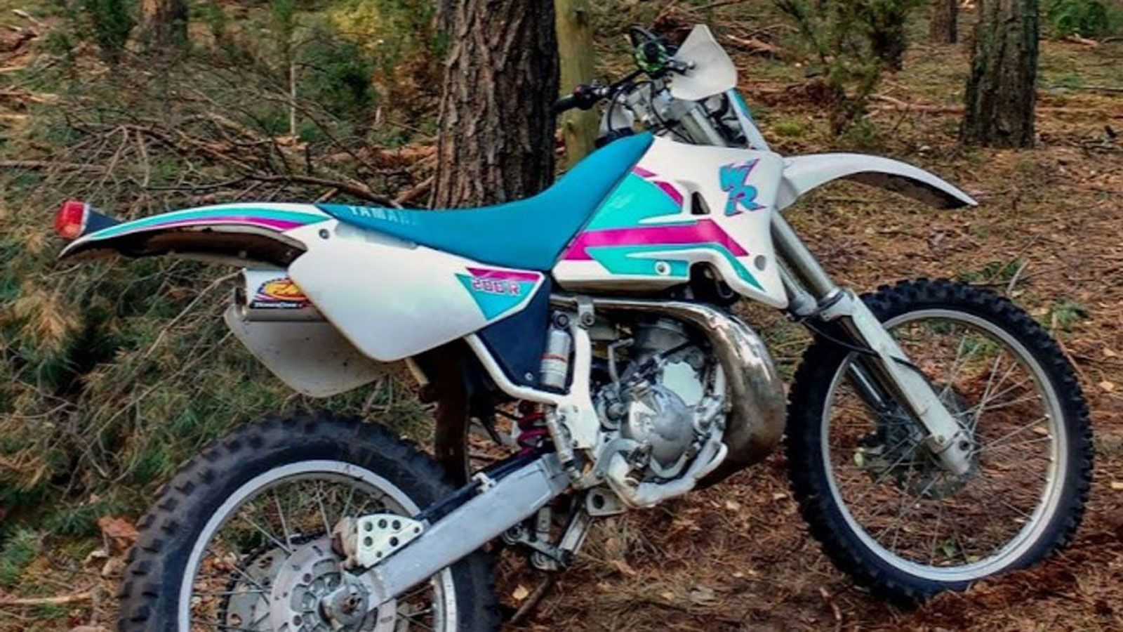 Το WR 200 δεν φτιαχνόταν για τους πολλούς. Είχε τα κόκαλα του YZ 125, αλλά δεν ήταν για πίστα.