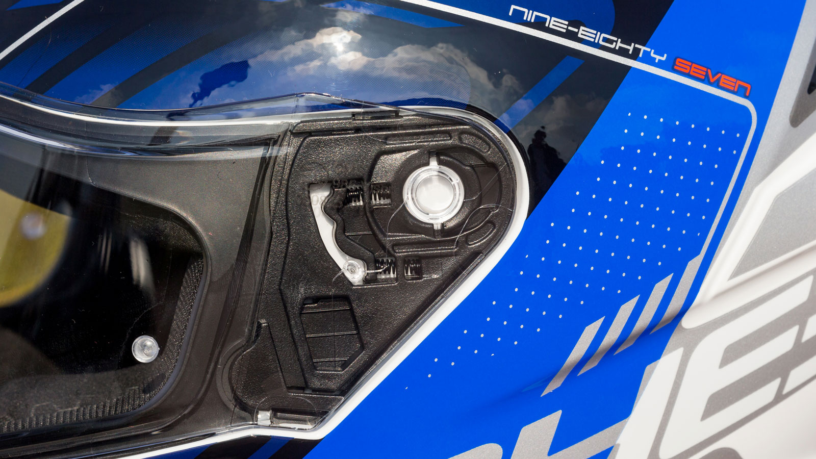 Test Yohe 987: Full Face και φουλ προστασία με κάτω από 90 ευρώ