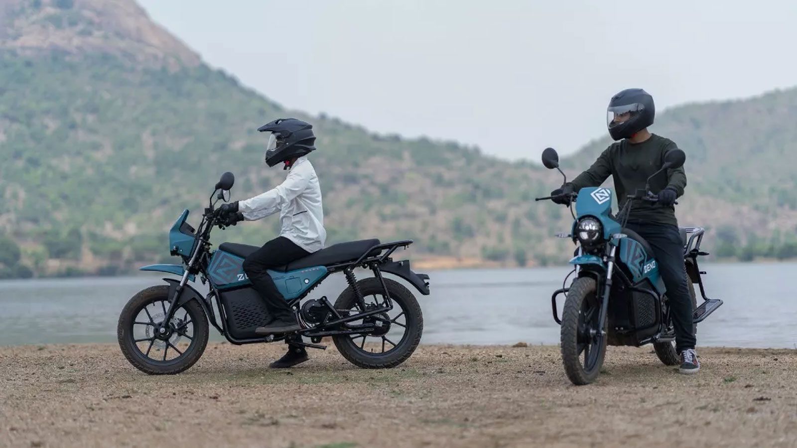 Η βασική έκδοση με μπαταρία κοστίζει περίπου 1.200 ευρώ, ενώ διατίθεται και έκδοση χωρίς μπαταρία, με κόστος περίπου 679 ευρώ.