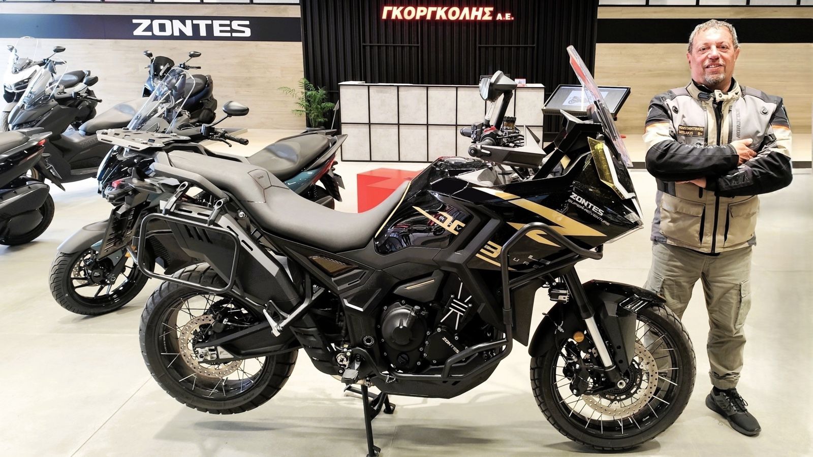 ZONTES ICELAND TOUR 2025 - 6.300 χλμ με τη ZONTES 703F