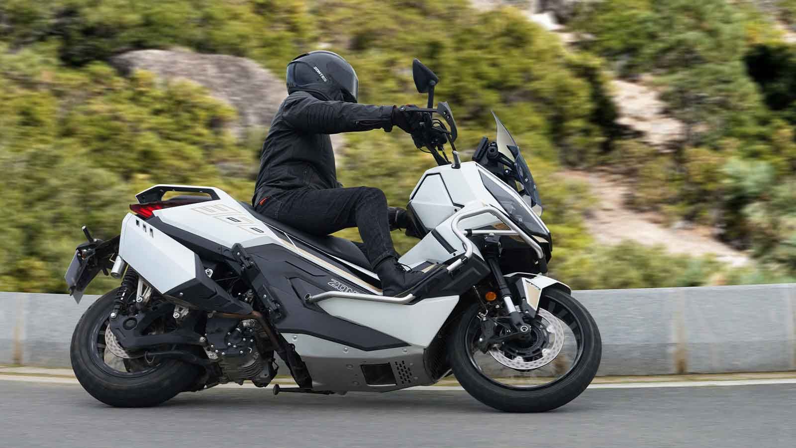 Test ride ZONTES G368 