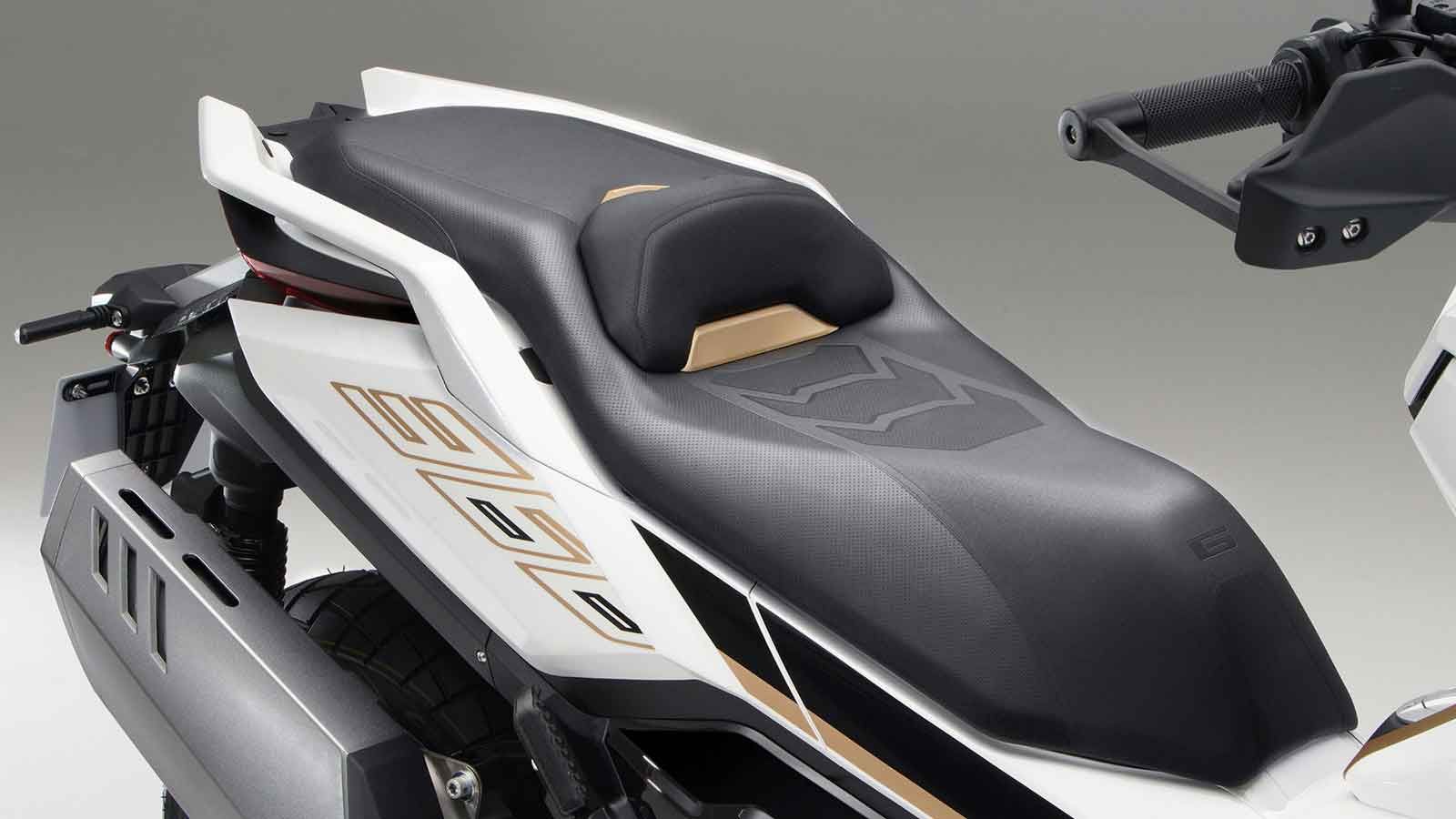 ZONTES G368: Εκδρομή στα Τρίκαλα από τη ΓΚΟΡΓΚΟΛΗΣ Α.Ε.