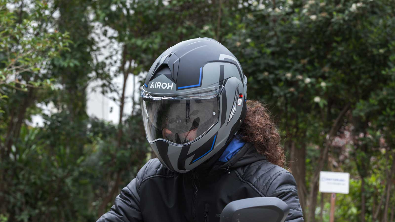 Κράνος Airoh Mathisse II: Flip-Up προστασία για κάθε συνθήκη