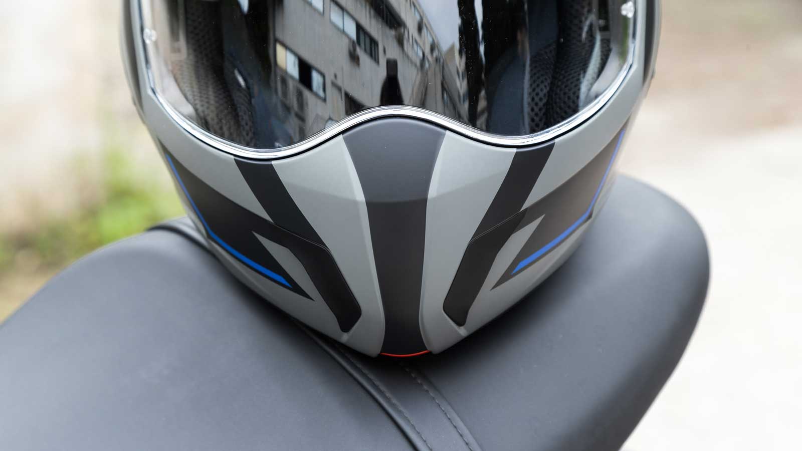 Κράνος Airoh Mathisse II: Flip-Up προστασία για κάθε συνθήκη