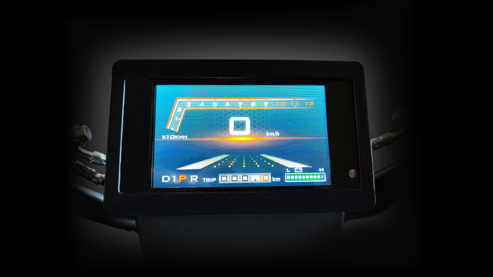 Daytona Hercules III: Επαγγελματικό με 3 τροχούς και 2 ηλεκτροκινητήρες