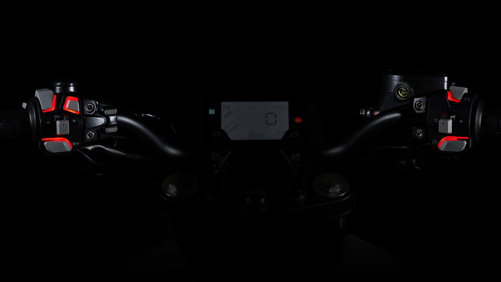 Daytona G200: Με τη χάρη του ρετρό και αυτονομία που σε πάει παντού