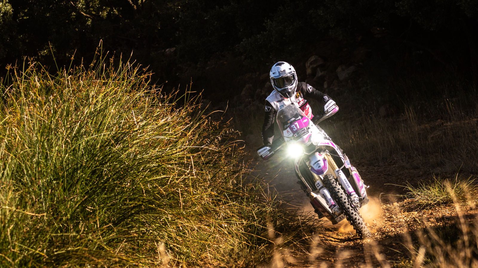 KOVE - Εντυπωσιακή Παρουσία στο 2025 Baja Aragon Rally