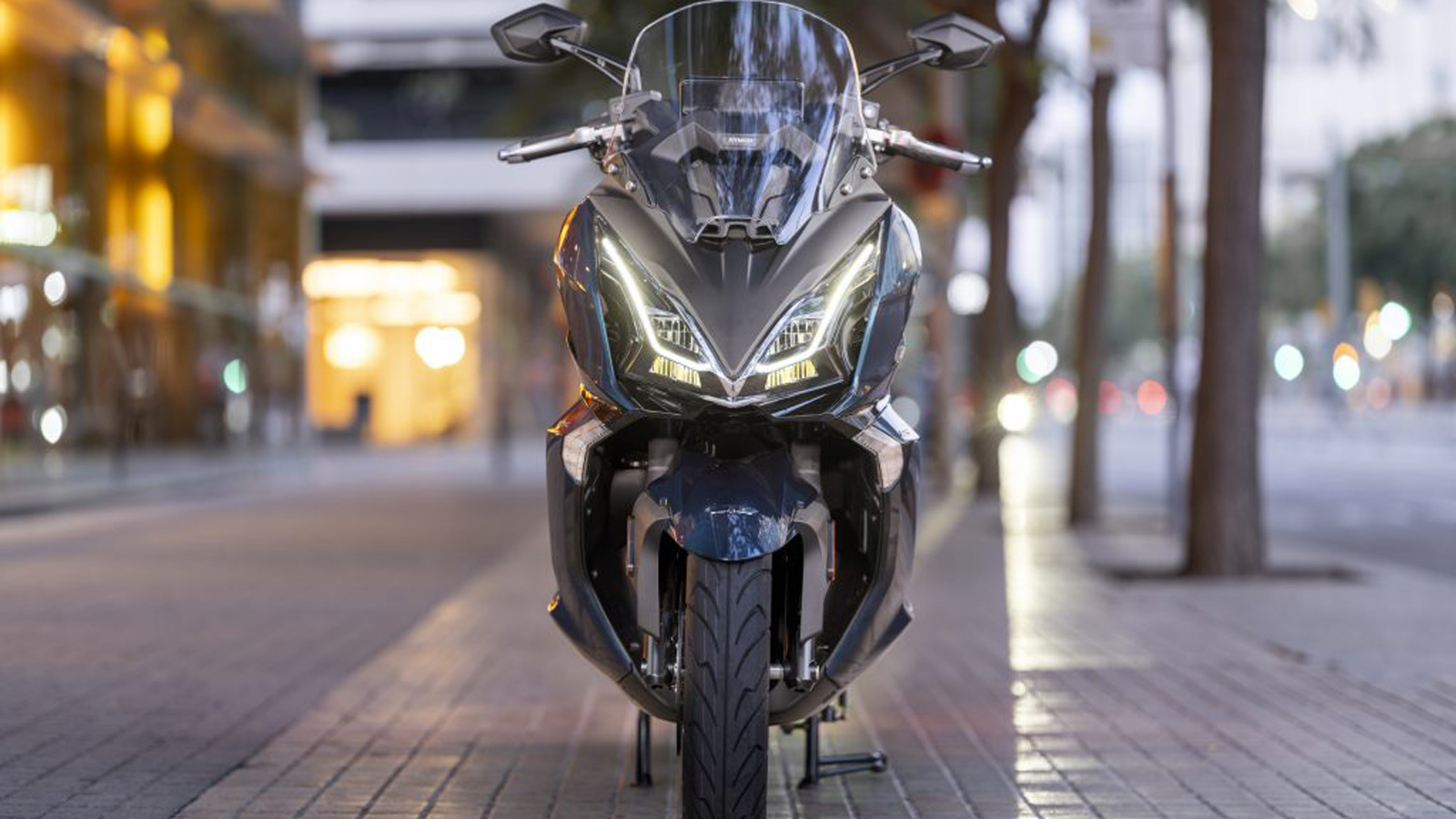 Kymco Downtown GT 350: Κινητήρας G5-SC 29 ίππων και σύστημα ESS