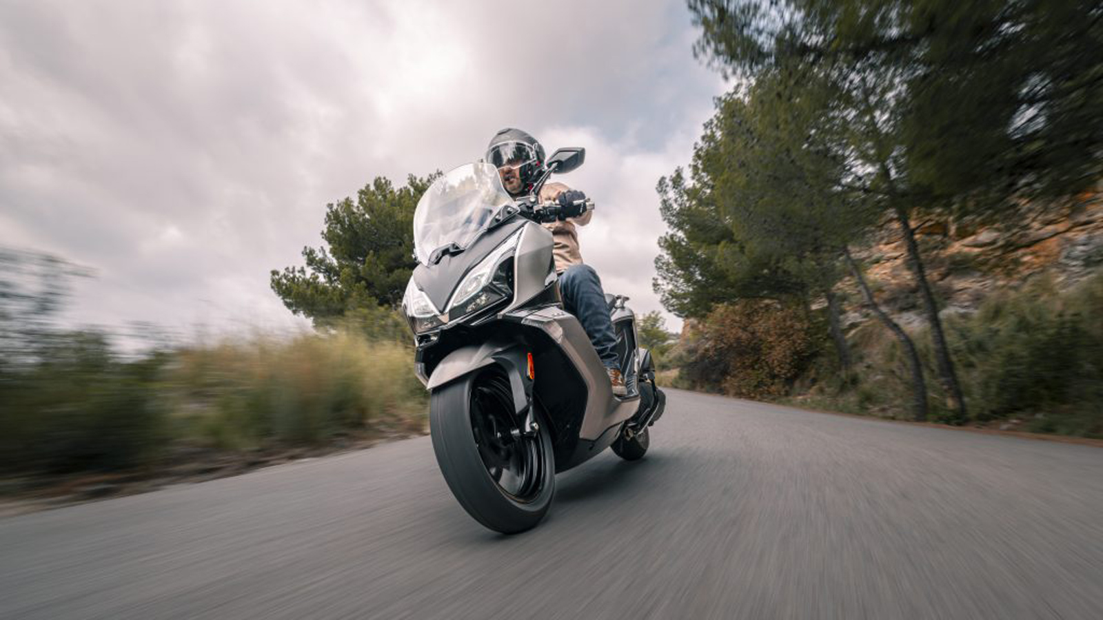 Kymco Downtown GT 350: Κινητήρας G5-SC 29 ίππων και σύστημα ESS