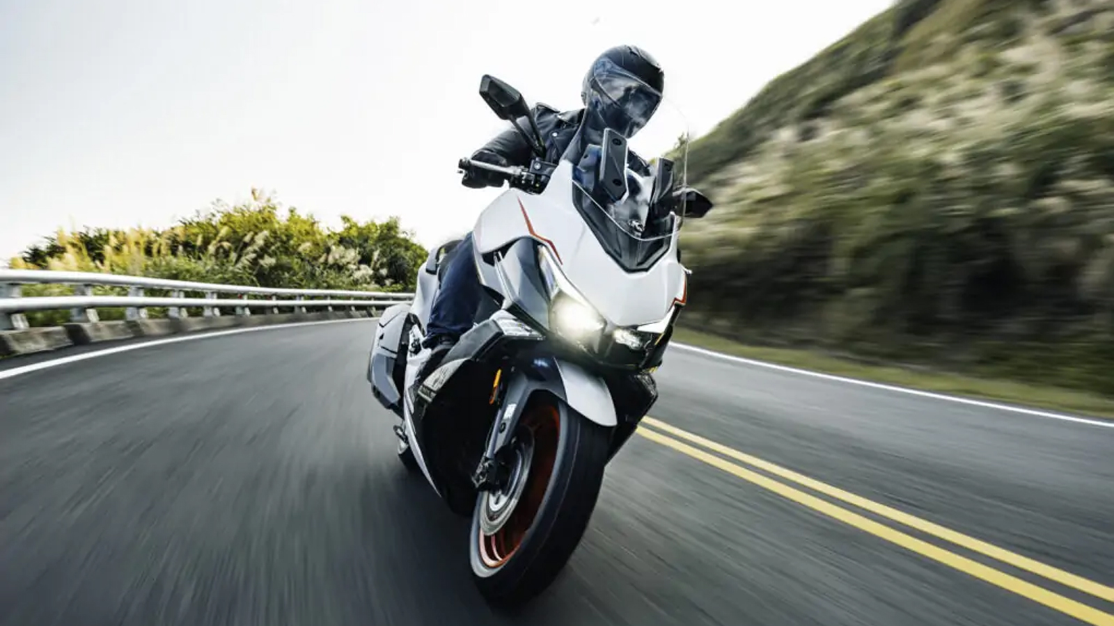 KYMCO Xciting VS 400, το πιο ελαφρύ, προσιτό 400αρι Scooter