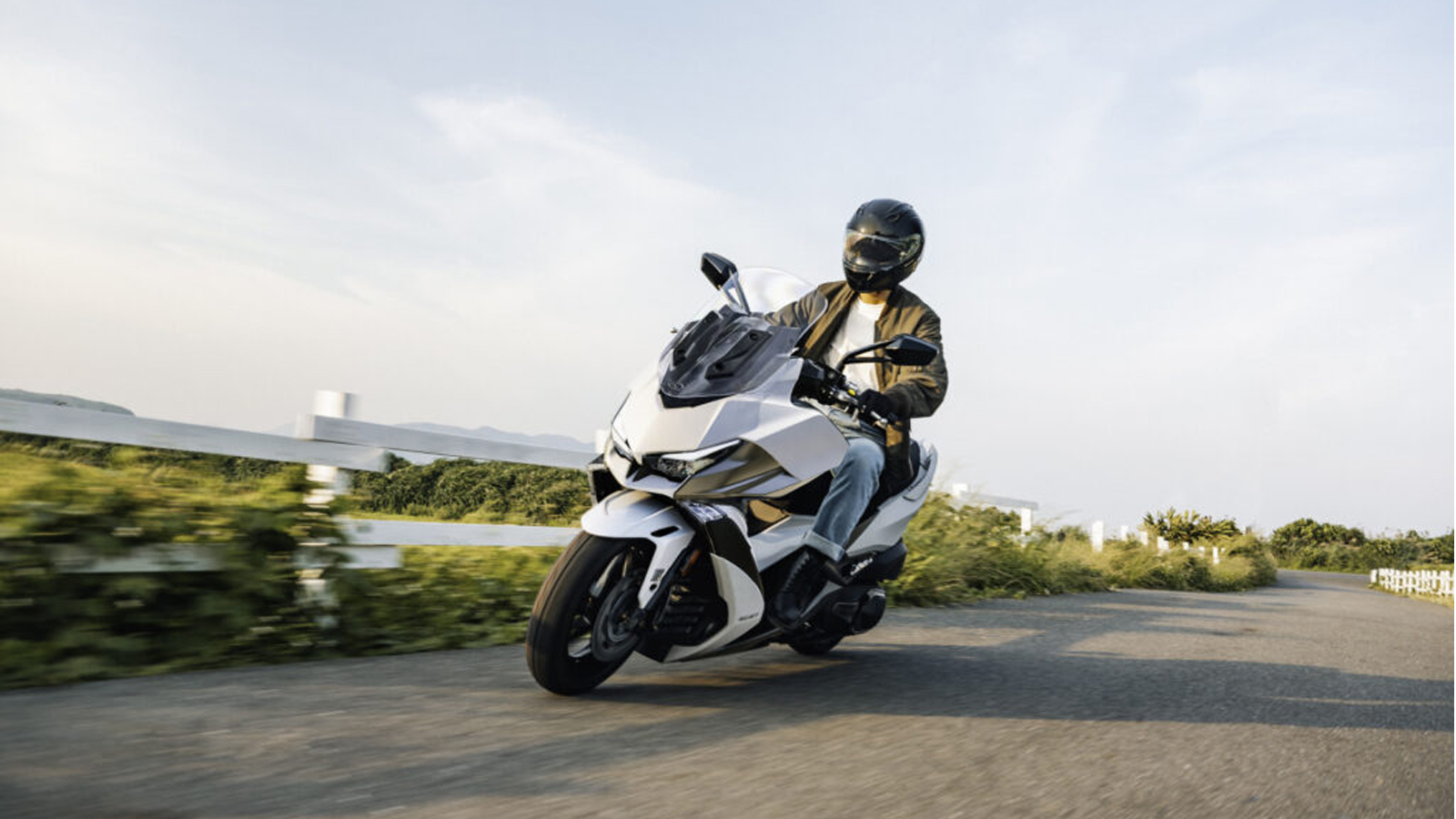 KYMCO Xciting VS 400, το πιο ελαφρύ, προσιτό 400αρι Scooter