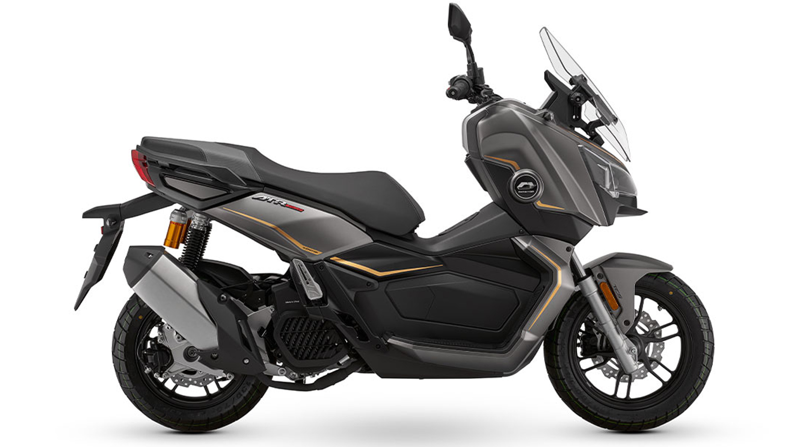 QJMOTOR ATR 125: Αθόρυβο στο φανάρι, ελαφρύ στην τσέπη με υβριδική τεχνολογία 