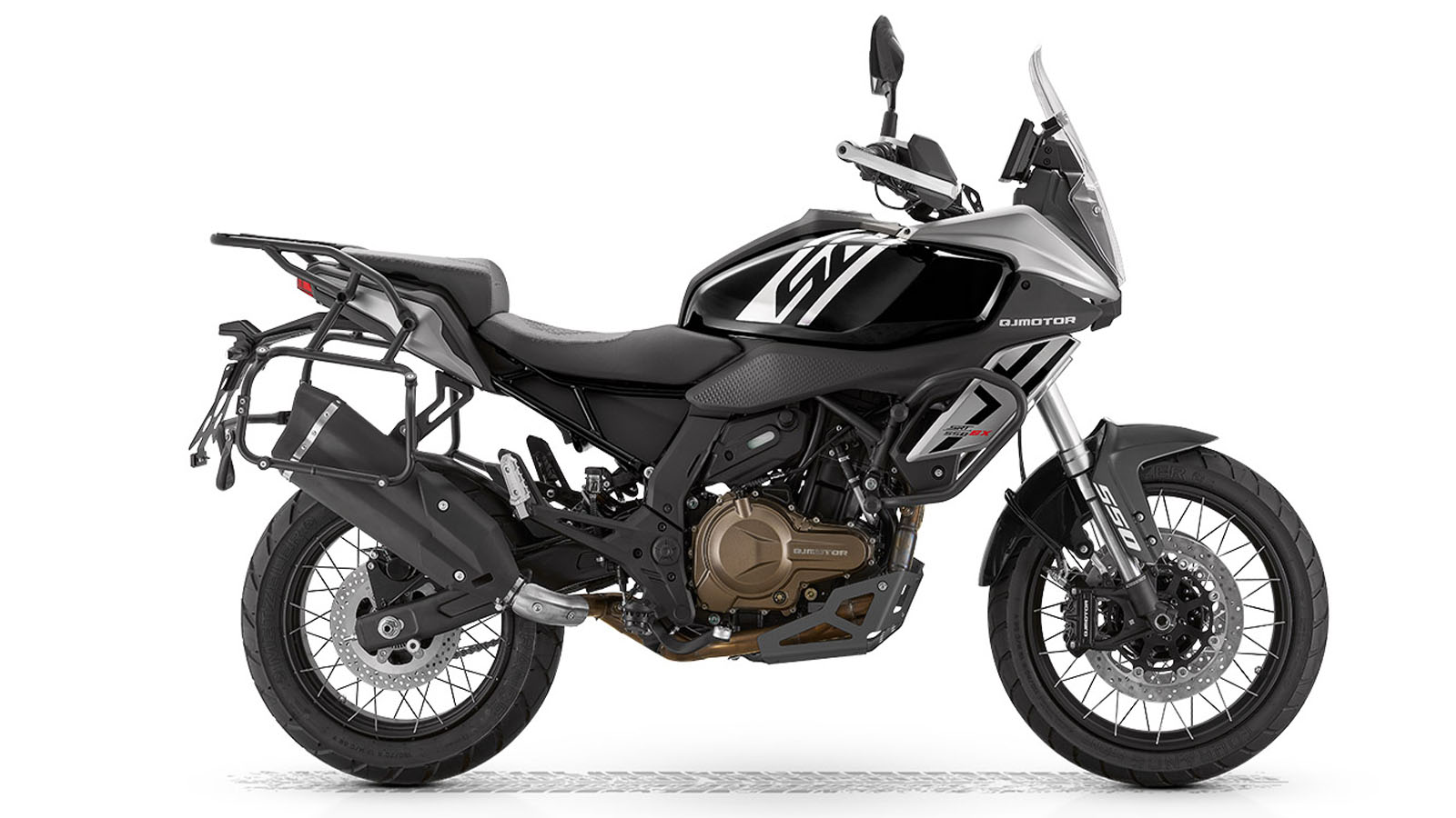 QJMOTOR: Μειώσεις τιμών σε scooter και μοτοσυκλέτες