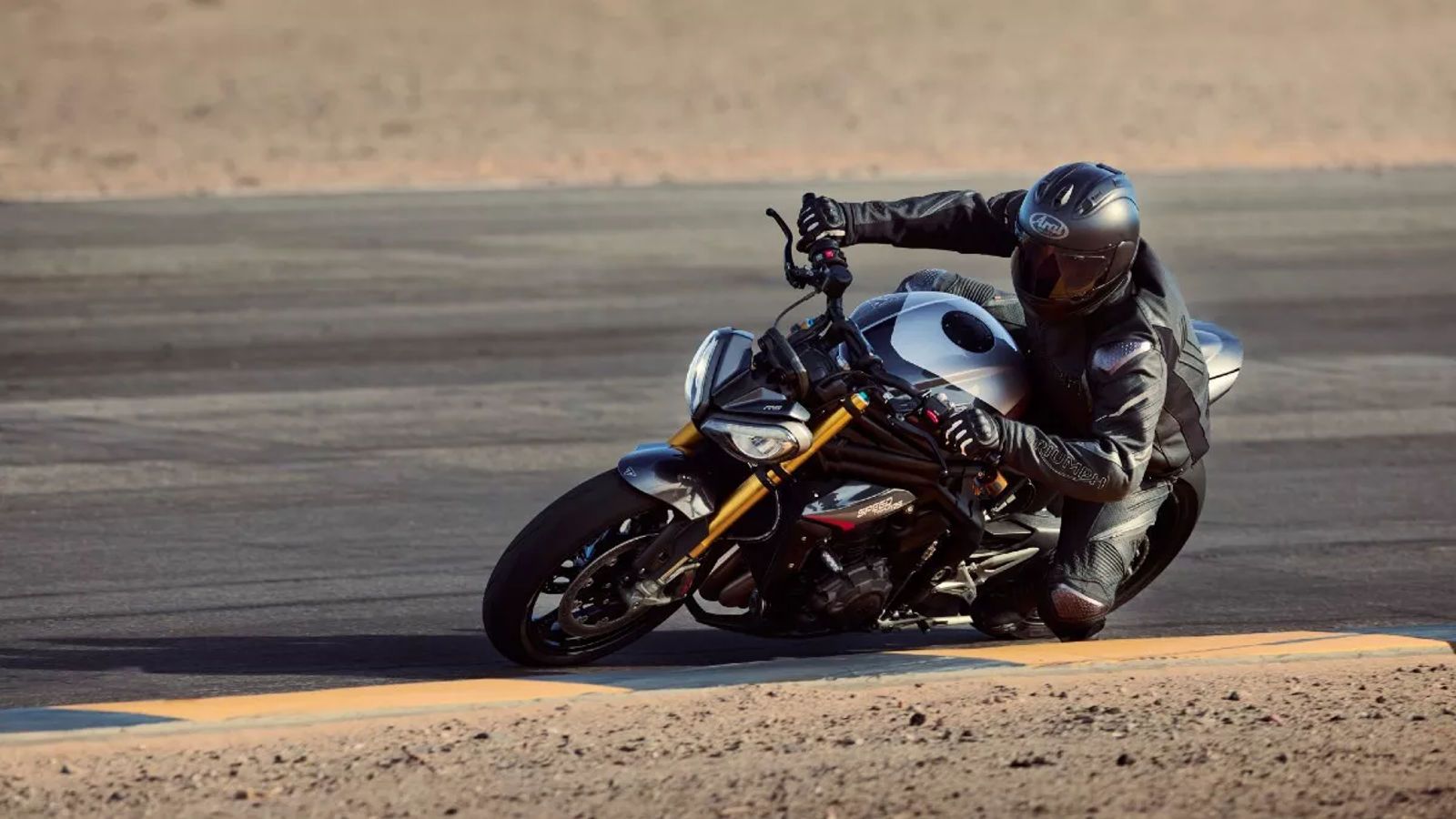 Triumph Speed Triple 1200RS 2025: Για να ελέγχεις τη σούζα απροβλημάτιστα