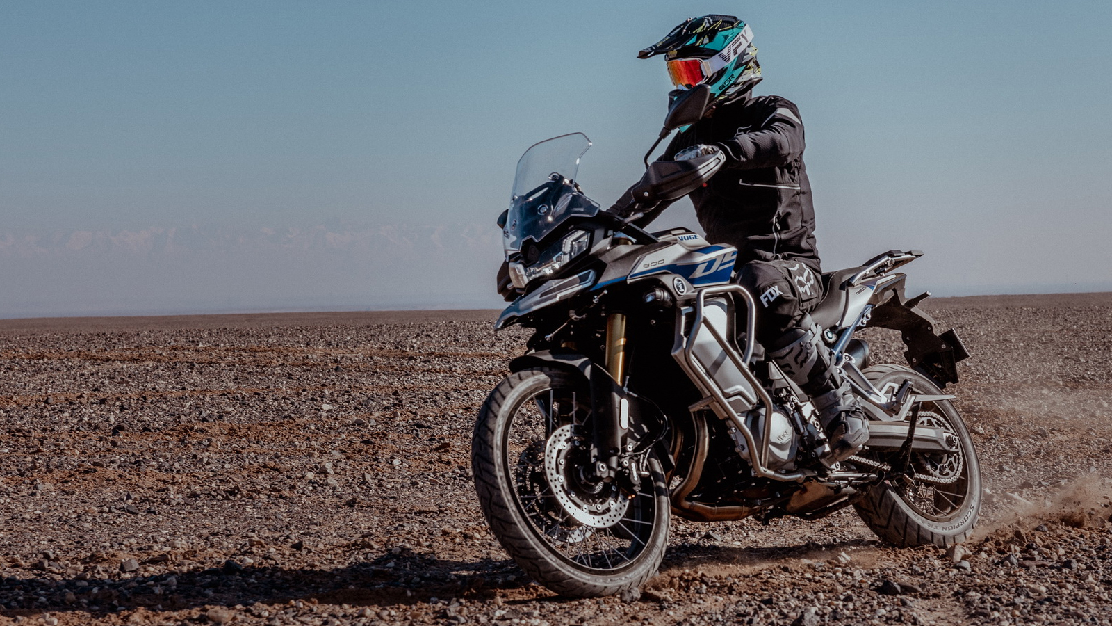 Voge DS900X: Η καλύτερα εξοπλισμένη μεσαία Adventure με 21”